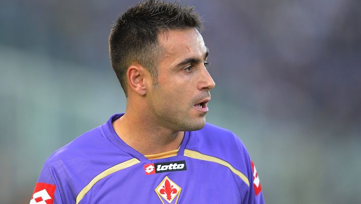 FLORENCE, ITALY - NOVEMBER 01: Marco Marchionni of ACF Fiorentina looks on during the Serie A match between ACF Fiorentina and Catania Calcio at Stadio Artemio Franchi on November 1, 2009 in Florence, Italy. (Photo by Dino Panato/Getty Images) Marchionni: “Alla Fiorentina non bastano i nomi. Non mi aspettavo l’ultimo posto” - immagine 1