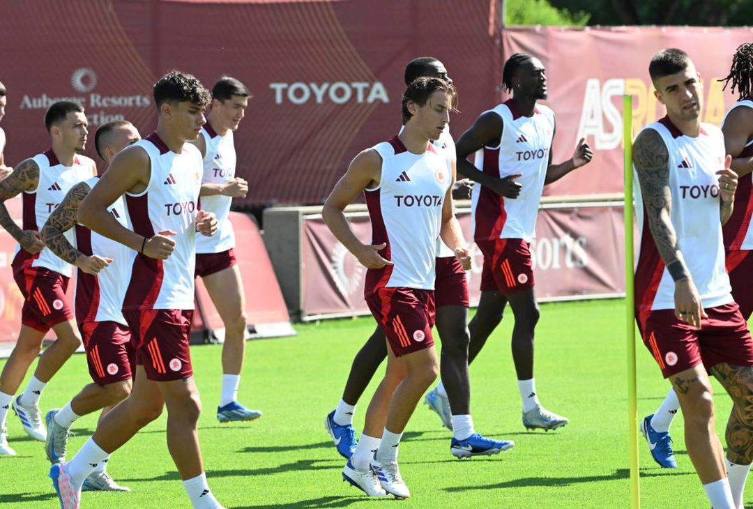 Roma, ripresa in vista dell’Empoli: presente Dybala – FOTO GALLERY - immagine 25