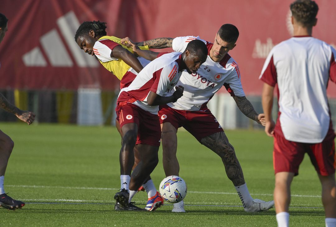Roma, l’allenamento a due giorni dal Torino – FOTOGALLERY - immagine 10