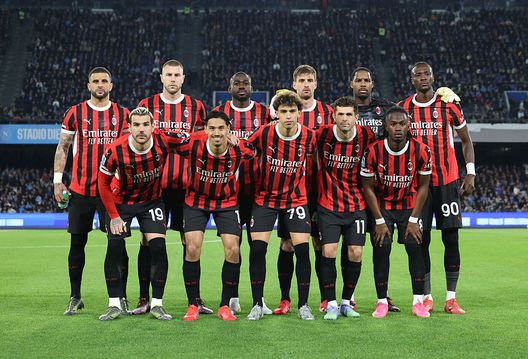 Il Milan sceso in campo ieri sera al Maradona (Foto di Claudio Villa/AC Milan via Getty Images)  napoli-milan-trasferta-campionato-dato-statistica-sconfitte