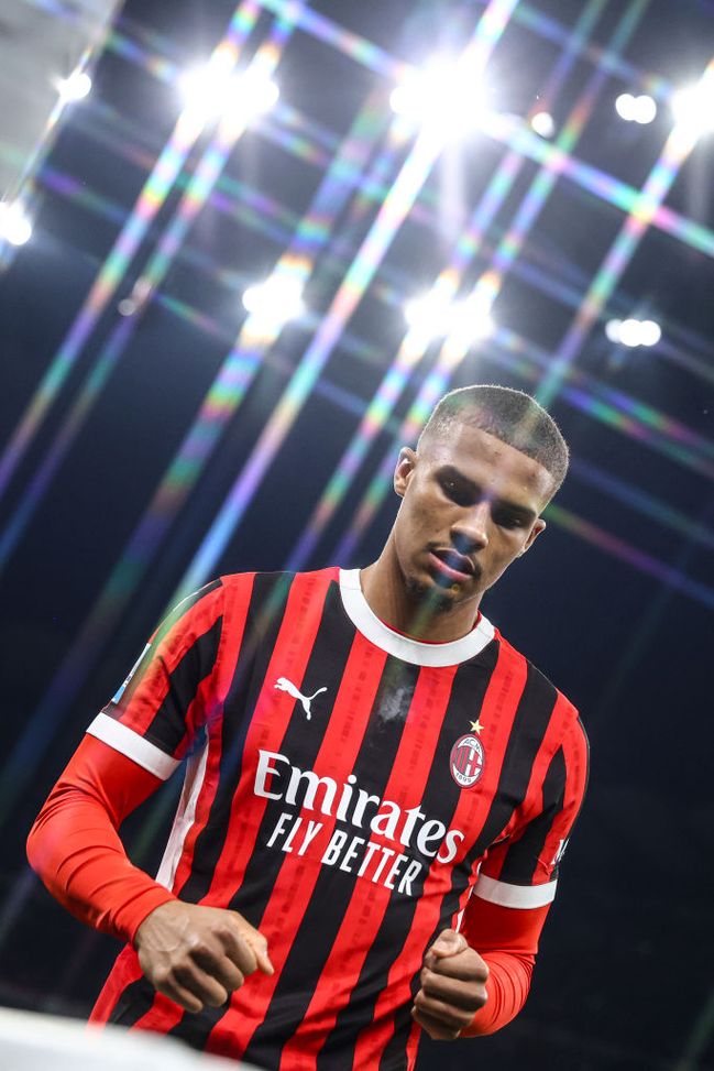 (Photo by Giuseppe Cottini/AC Milan via Getty Images)  Elogio di Malick Thiaw: un difensore centrale ampiamente sottovalutato- immagine 4