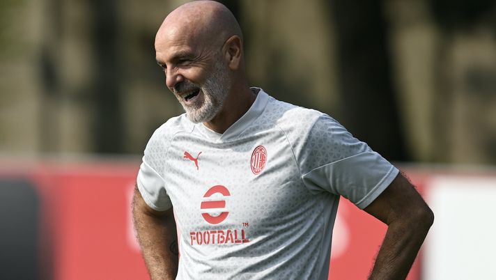 Stefano Pioli AC Milan allenamento Milanello
