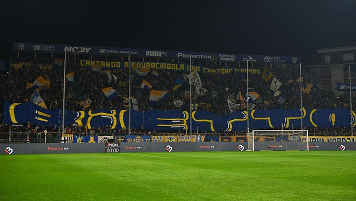 Parma, niente allenamento a porte aperte. Si preserva il campo per la Fiorentina - immagine 1