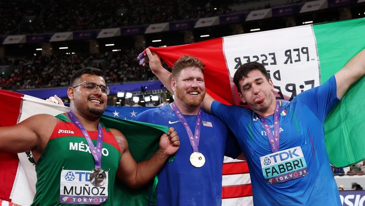 Fabbri, bronzo ai Mondiali. E con il tricolore omaggia Firenze e la Fiorentina - immagine 1