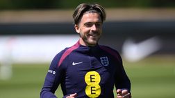 Grealish, notte folle al pub: in piedi sul tavolino imitando Di Caprio