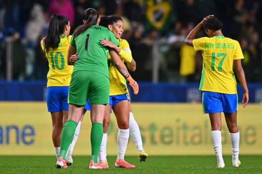 Il calcio femminile brasiliano attira l’interesse di uno sponsor del settore adulto- immagine 2