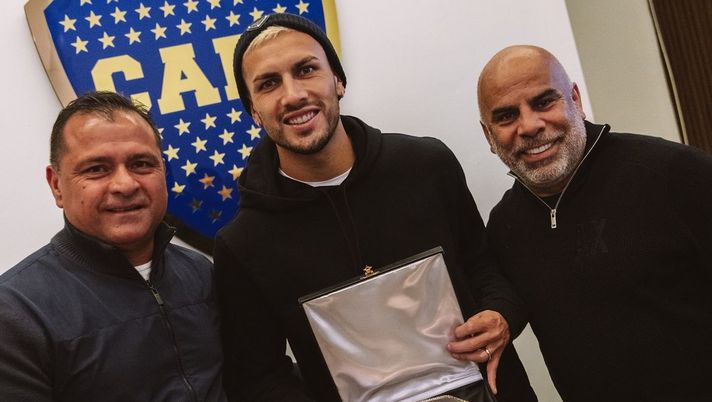 Paredes in visita alla Bombonera: “Che bello vederti a casa bi-campione” - immagine 1