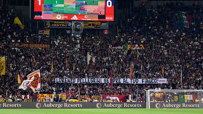 Roma-Milan, il messaggio d’amore della Sud per Pellegrini: “Sempre al tuo fianco” - immagine 1