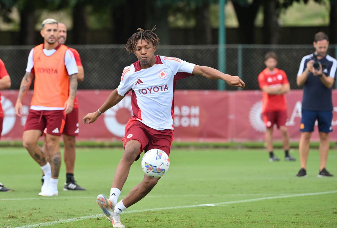 Trigoria, l’allenamento della Roma a due giorni dal Genoa: out Zalewski – FOTO GALLERY - immagine 17