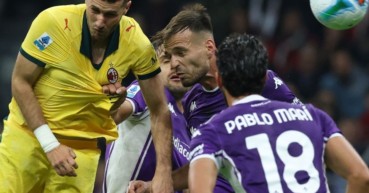 Serie A, novità in vista per combattere le simulazioni? L’ipotesi dell’AIA dopo Milan Fiorentina