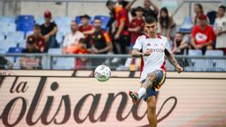 Roma, Mancini entra in campo con le cuffie antirumore: ecco il motivo