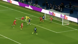 Psg-Liverpool, Kvaratskhelia da paura! Salta tutti e appoggia in rete il 2-0 – VIDEO