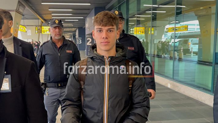 Roma, Venturino arriva in città: “Non vedo l’ora di cominciare, sono entusiasta” Roma, Venturino arriva in città: “Non vedo l’ora di cominciare, sono entusiasta” - immagine 1