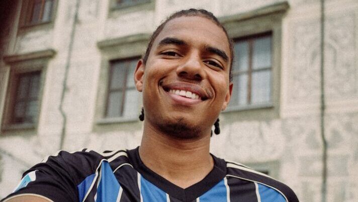 Brutte notizie per il Pisa: Stengs si ferma per infortunio, ecco quanto rischia di stop Brutte notizie per il Pisa: Stengs si ferma per infortunio, ecco quanto rischia di stop - immagine 1