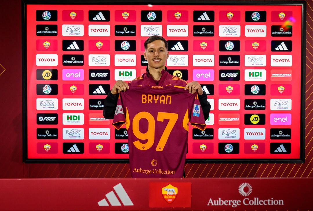 Zaragoza è della Roma: i primi scatti in giallorosso – FOTO GALLERY - immagine 12