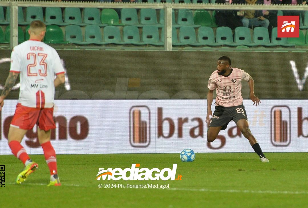 FOTO Palermo-Bari 3-0, 23ª giornata Serie B 2023-2024 (GALLERY) - immagine 47