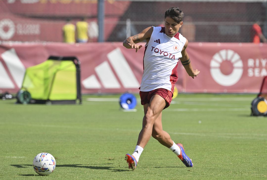 Roma, seduta di allenamento a Trigoria: il “benvenuto” a Soulé e Dahl – FOTO GALLERY - immagine 22