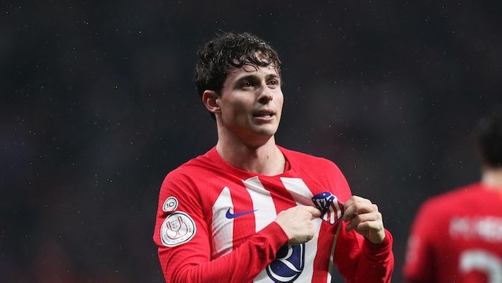 MADRID, SPAIN - JANUARY 18: Rodrigo Riquelme of Atletico Madrid celebrates scoring his team's fourth goal during the Copa del Rey Round of 16 match between Atletico Madrid and Real Madrid CF at Civitas Metropolitano Stadium on January 18, 2024 in Madrid, Spain. (Photo by Gonzalo Arroyo Moreno/Getty Images) INFO SOS – Roma, a De Rossi piace molto Riquelme: cosa risulta al momento - immagine 1