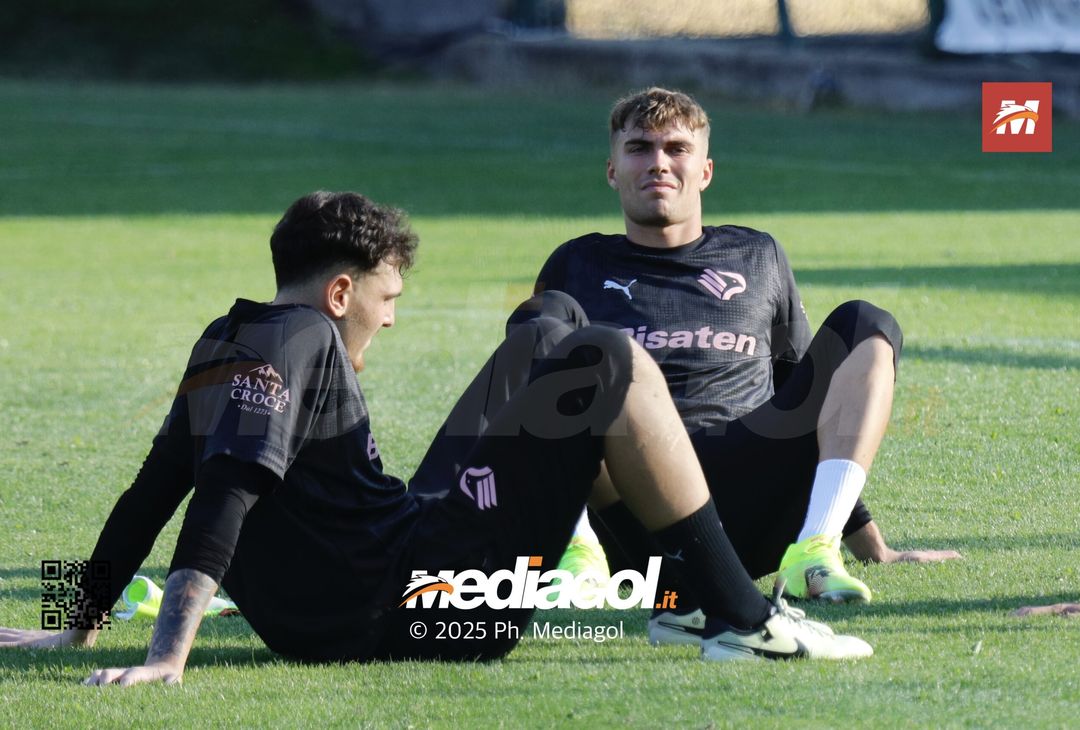 FOTO, allenamenti e contrasti al ritiro del Palermo - immagine 15
