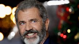 Hollywood sbarca all’Olimpico: Mel Gibson sugli spalti per Roma-Verona