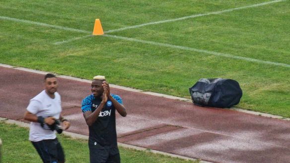 RILEGGI LIVE – Dimaro, DAY 4: è il giorno degli arrivi d’elite! Ovazione per Osimhen - immagine 4