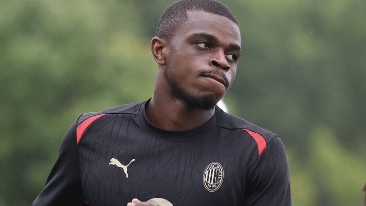 Pierre Kalulu AC Milan allenamento Milanello