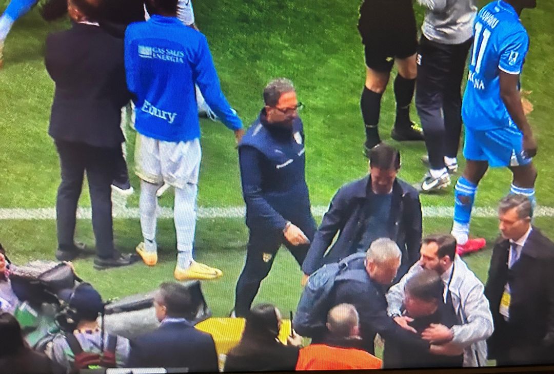 GALLERY Rissa furibonda tra Parma e Napoli a poco dalla fine: Conte espulso! - immagine 6