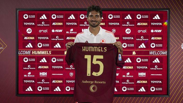 Roma, Hummels annuncia il ritiro dal calcio a fine stagione: il messaggio social - immagine 1