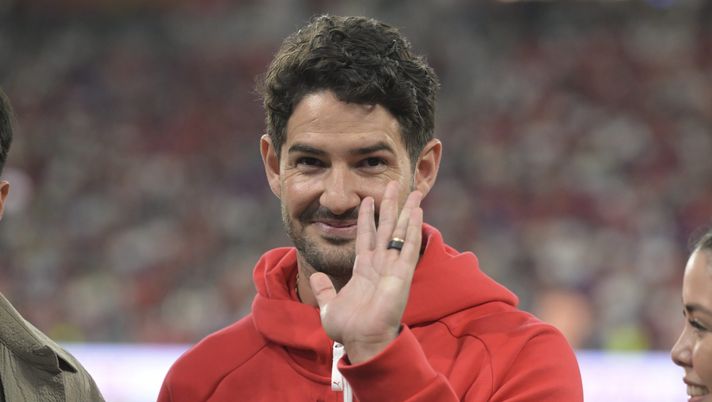 Pato ricorda l’arrivo al Milan: “Ancelotti mi fece capire il rispetto” - immagine 1