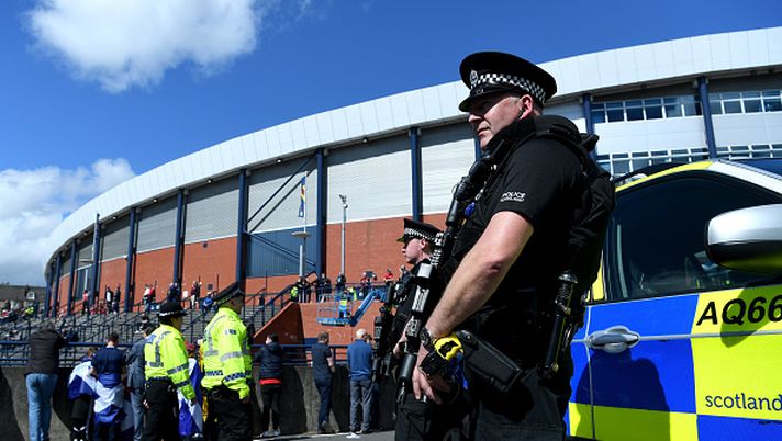 Glasgow, tifoso Celtic colpito alla testa prima di un derby: il tifoso dei Rangers evita il carcere - immagine 1