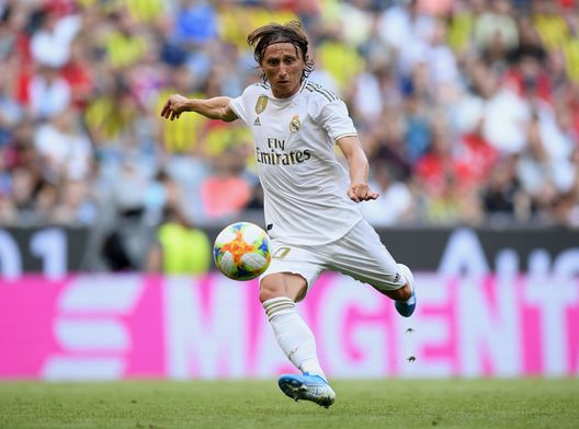 I tifosi sognano ma il club resta con i piedi per terra Classe, testa e gambe: ecco il Modric che Allegri sogna per il suo nuovo Milan- immagine 3