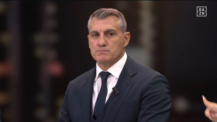 Vieri: “Nessuno gioca come l’Inter, do 9! 8 a Chivu. E bravi i dirigenti perché…” Vieri: “Nessuno gioca come l’Inter, do 9! 8 a Chivu. E bravi i dirigenti perché…” - immagine 1