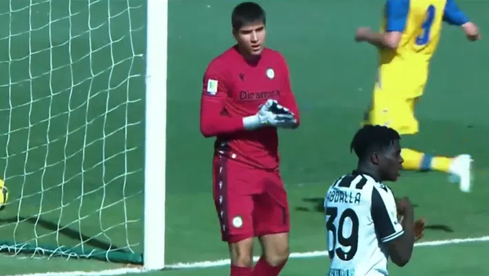 Calciomercato Palermo, è fatta per Di Bartolo: il portiere classe 2005 arriva dal Lommel Calciomercato Palermo, è fatta per Di Bartolo: il portiere classe 2005 arriva dal Lommel - immagine 1