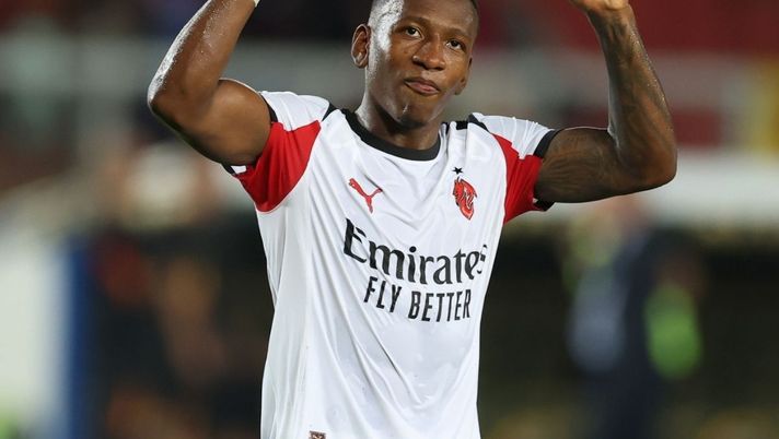 Lecce-Milan, Estupinan sui social: 'Lotteremo per portare il club dove merita'