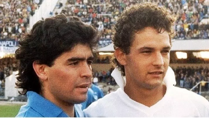 Baggio strapazzava il Napoli, poi entrò Diego (sbagliando un rigore) e la ribaltò - immagine 1