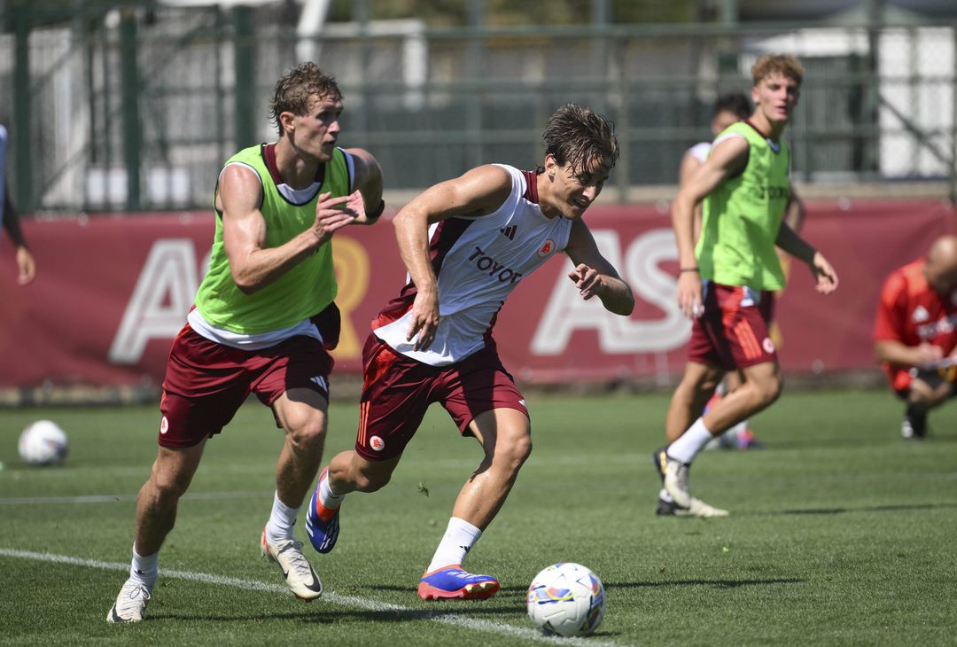 Roma, quarto giorno di ritiro a Trigoria – FOTO GALLERY - immagine 13