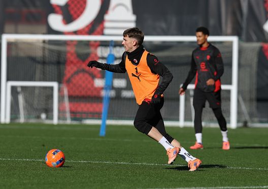 Oggi giornata di ripresa per i rossoneri a Milanello. Giovedì 27 novembre alle 15.00 la conferenza stampa pre-Lazio di Massimiliano Allegri.