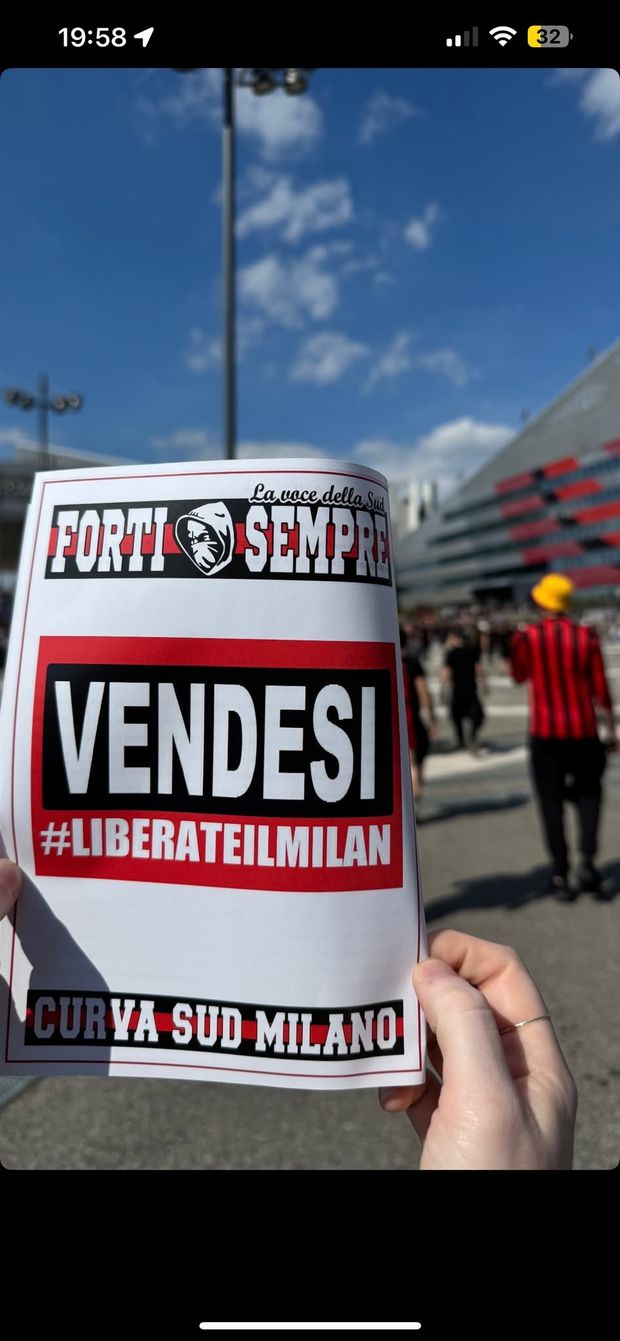 Protesta Milan, la fanzina della Curva Sud: “Vendesi, Liberate il Milan” | FOTO- immagine 2