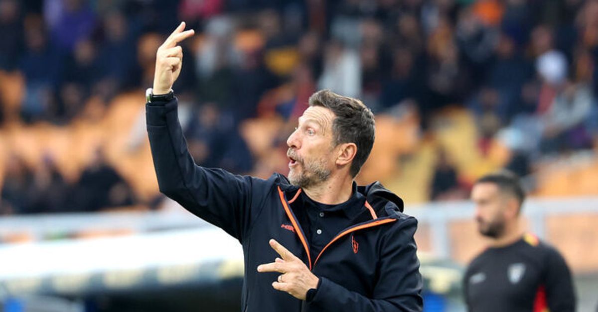 Lecce, Di Francesco: "Mi è piaciuto l'atteggiamento, ma devo togliere il telefono a Stulic..."