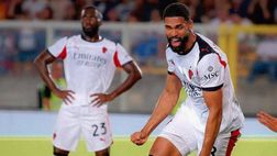 La nuova esultanza di Tomori dopo il gol di Loftus: braccia conserte, pietrificato