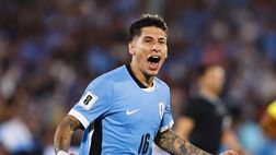 Il Napoli celebra la giocata di Mathias Olivera: “Danzare con il pallone” – FOTO