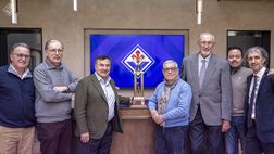 La coppa vinta dalla Fiorentina nel 1965 a New York torna a Firenze