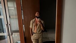 Salah sorprende tutti con un nuovo look: completamente rasato e barba più corta