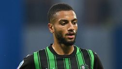 Sassuolo, stop per Toljan contro il Milan: il terzino è costretto al cambio