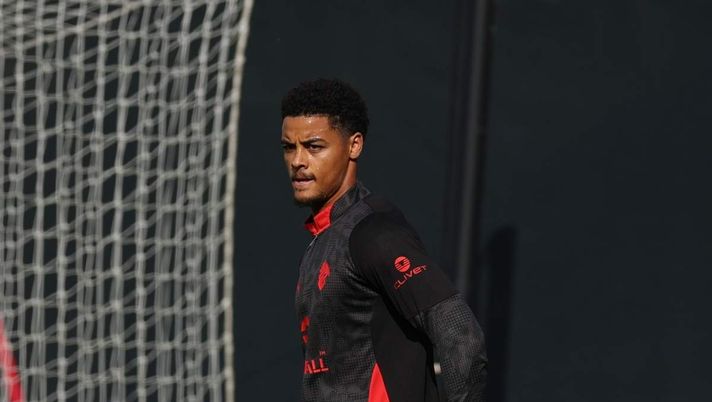 De Winter, occasione per mandare un segnale al Milan e ad Allegri: contro il Pisa dovrà ...