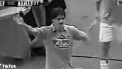 VIDEO Da Maggio a Kvara passando per Callejon: gli inchini azzurri sotto la Curva