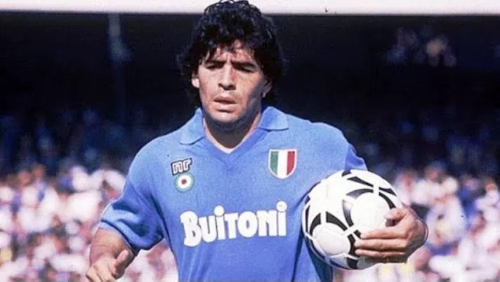 Morte Maradona, martedì al via il processo: ci sono sette indagati. I fatti - immagine 1