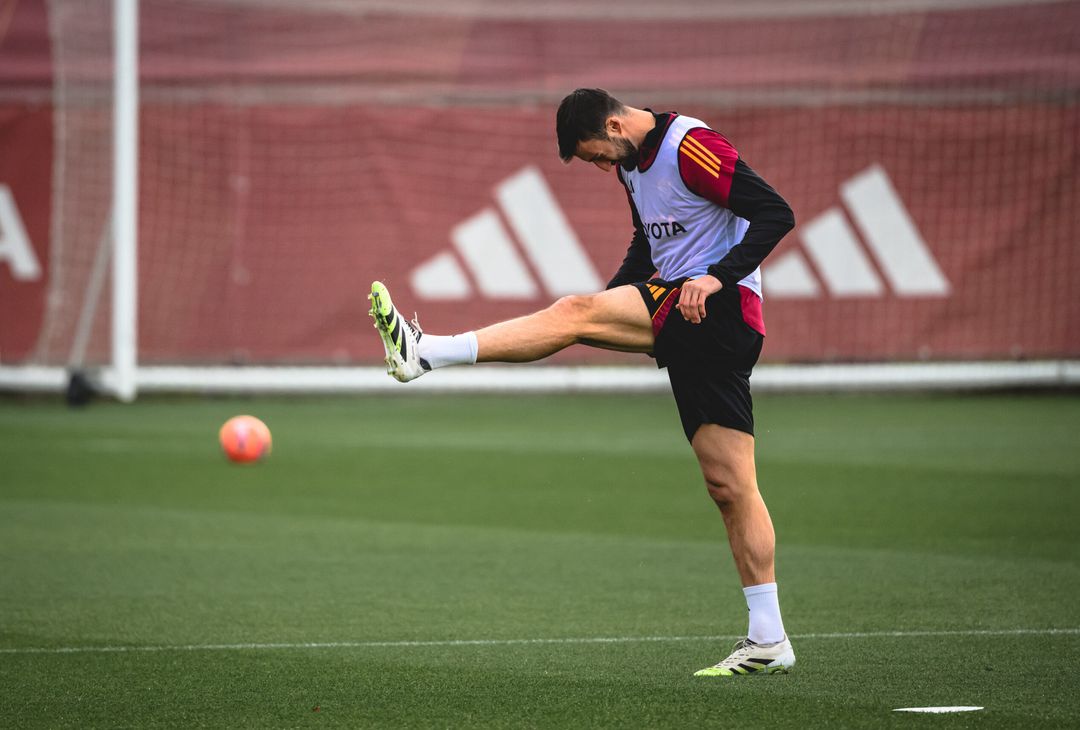 Trigoria, ultimo allenamento dell’anno – FOTO GALLERY - immagine 10