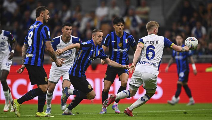 All’Inter basta un rigore, il Verona non morde e perde 1-0 a San Siro - immagine 1