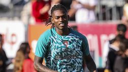 Leao: “Se l’arrivo di Amorim mi spinge a restare al Milan? Rispondo così! E a chi dice che sono molle…”